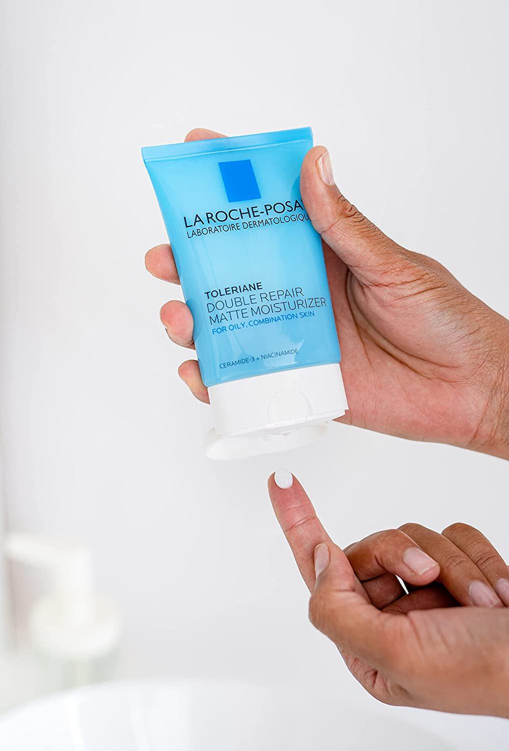 La Roche-Posay Toleriane Double Repair Matte Face Moisturizer SPF 30 | Oil-Free Daily Face Moisturizer with Ceramide & Niacinamide for Oily Skin